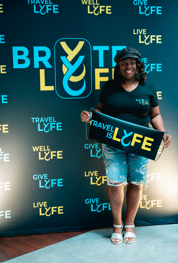Bryte Lyfe Contoured Women’s Shirt
