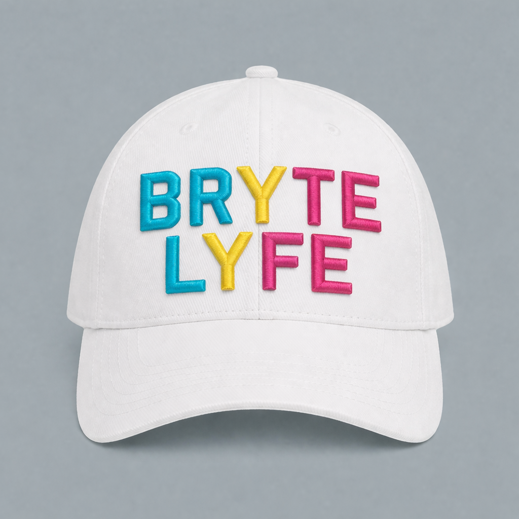 A Pre Sale White Baseball Snapback